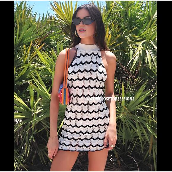 BLOGGER FAVE!!! ZARA Knit Mini Dress NWT - Picture 4 of 16